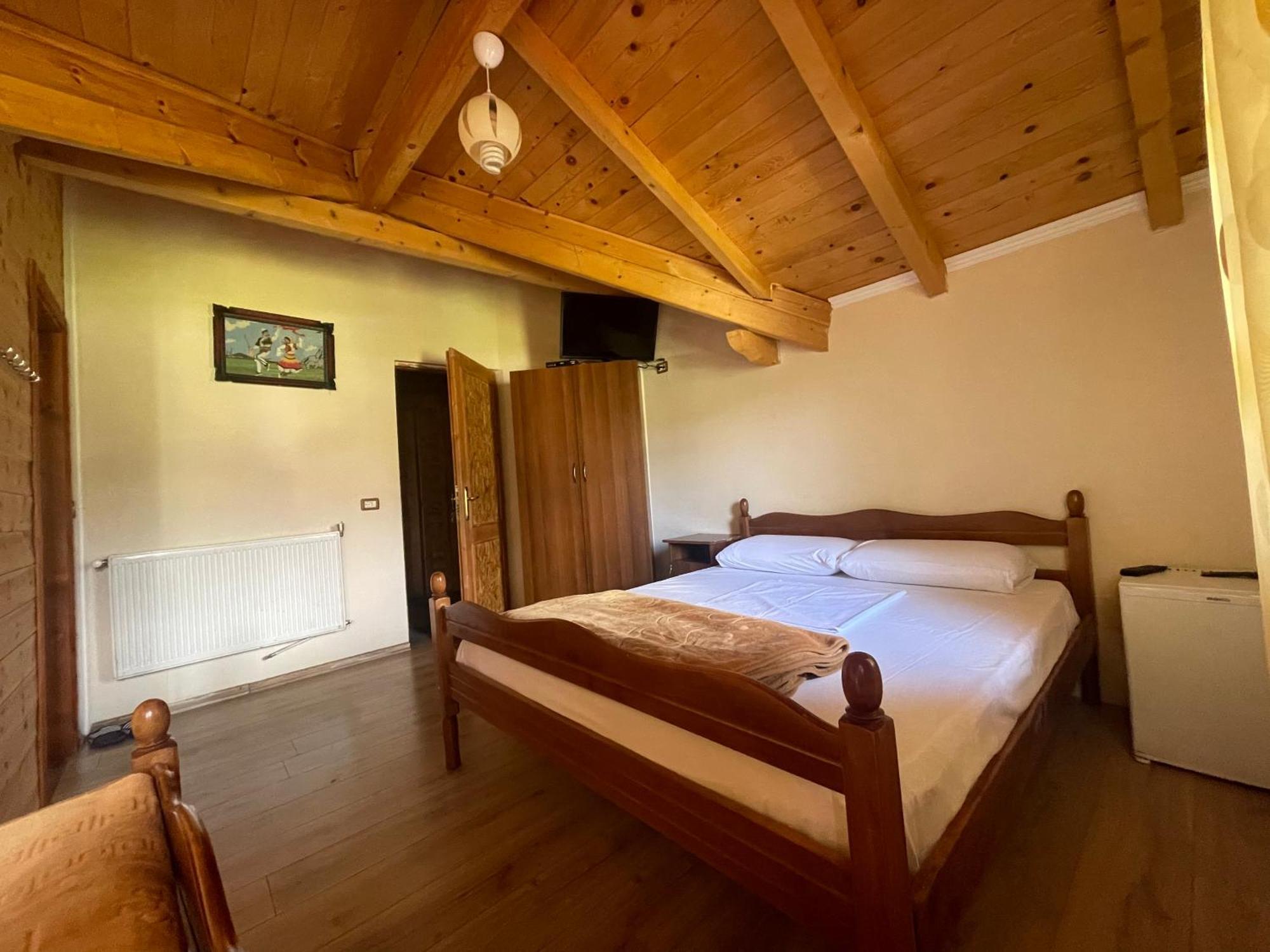Vila Pepaj Razëm Exteriér fotografie